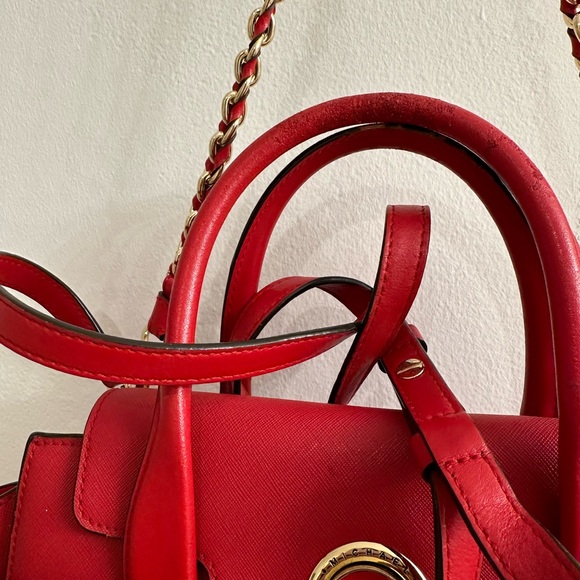Michael Kors Saffiano Red Medium Bag - Picture 4 of 8